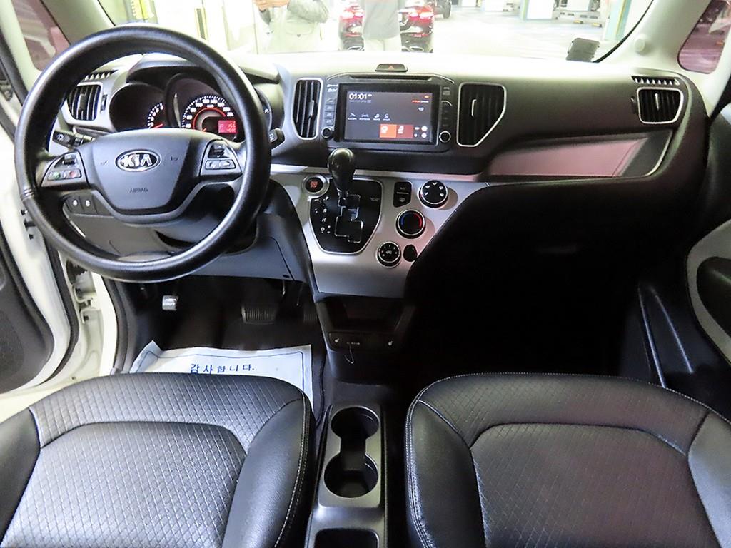 KIA Ray - Vista 10