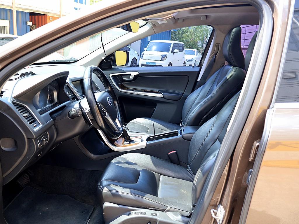 Volvo XC60 2015 Café - Importación desde Corea - HF Imports Iquique - Foto 10
