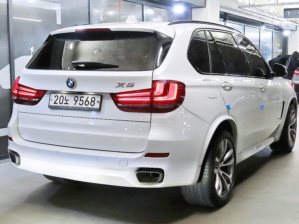 BMW X5 - Vista 4