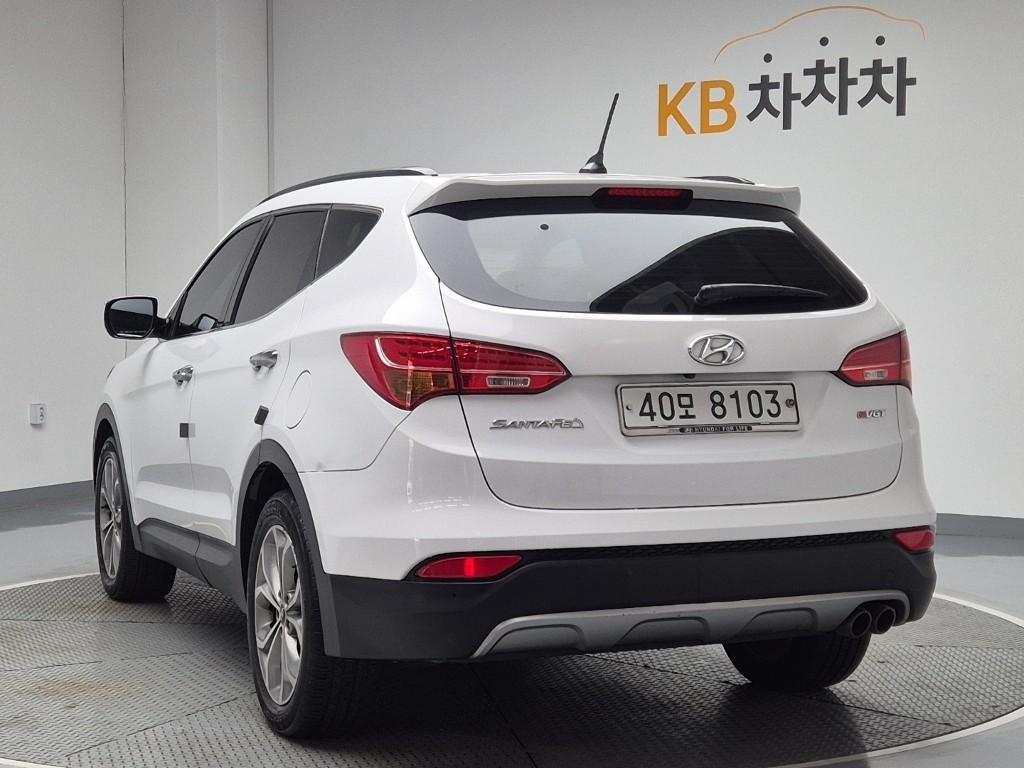 HYUNDAI Santa Fe - Vista 2