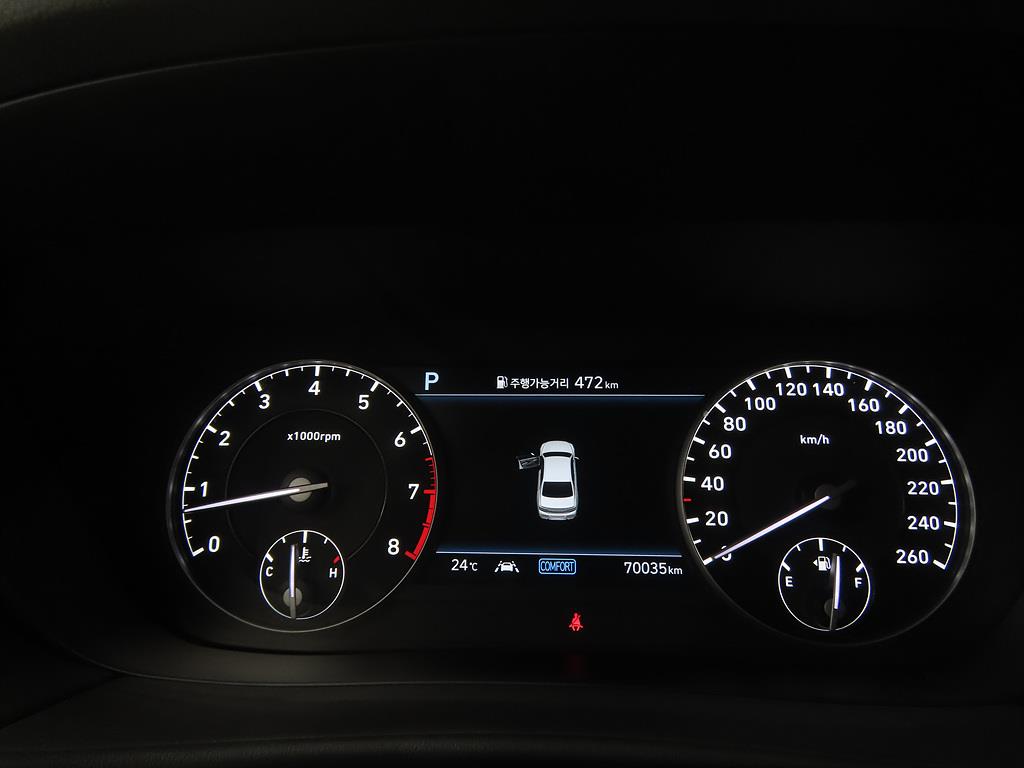 Genesis G90 - Vista 8