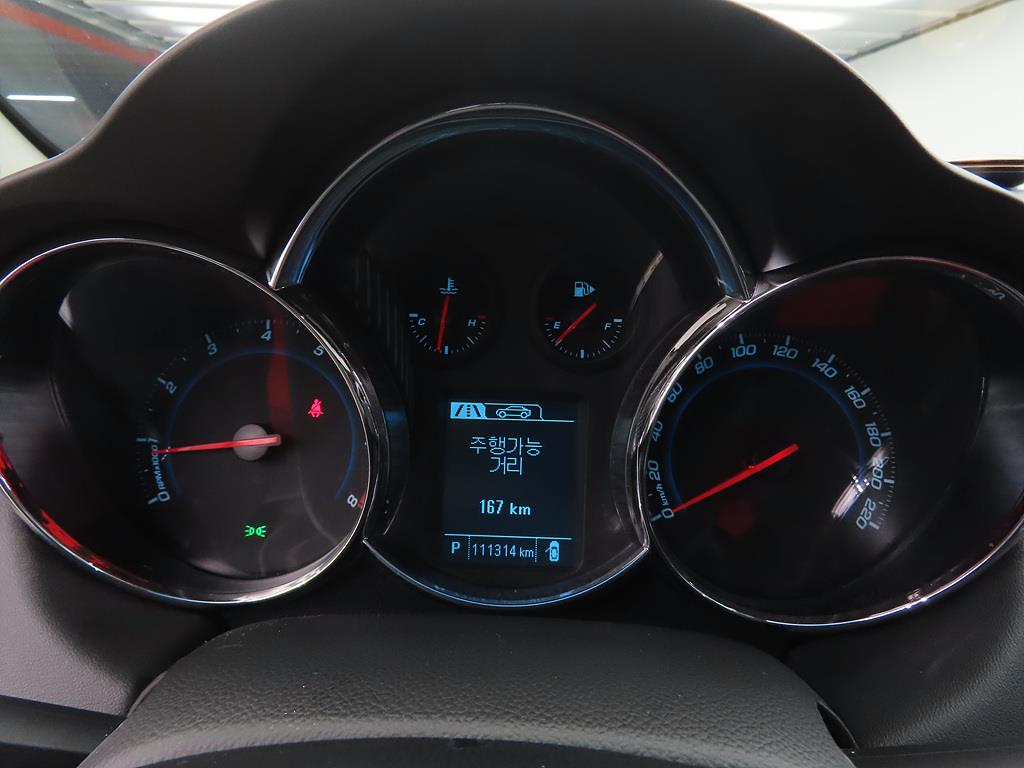 Chevrolet Cruise - Vista 9