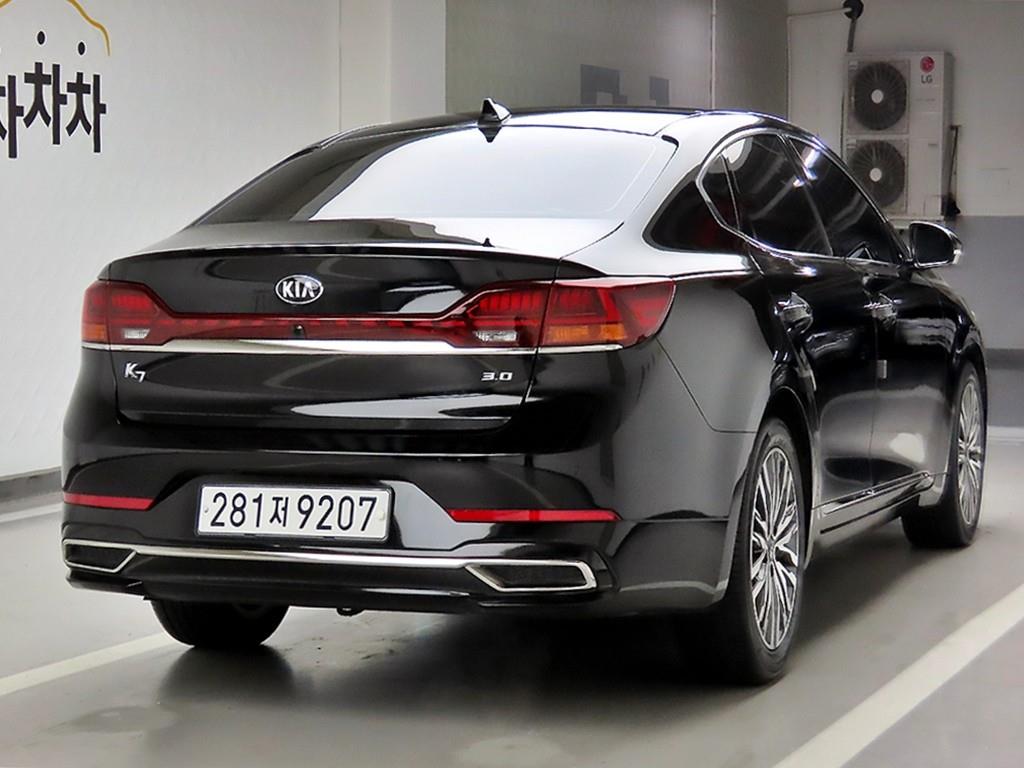 KIA K7 - Vista 4