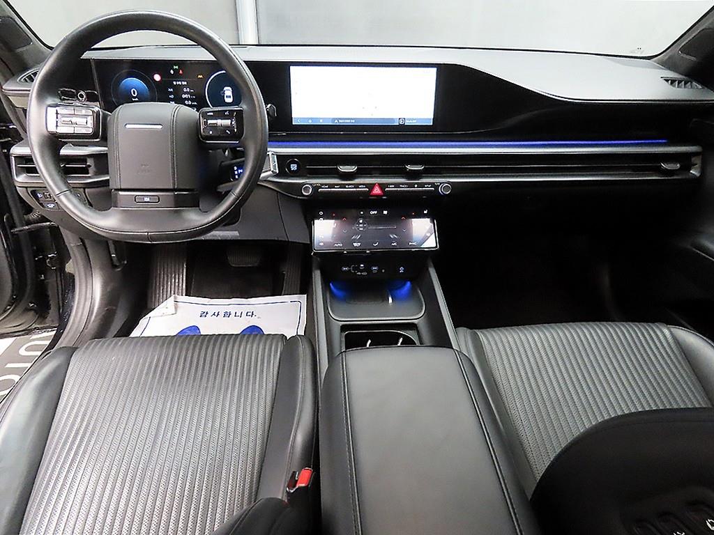 HYUNDAI Grandeur - Vista 7