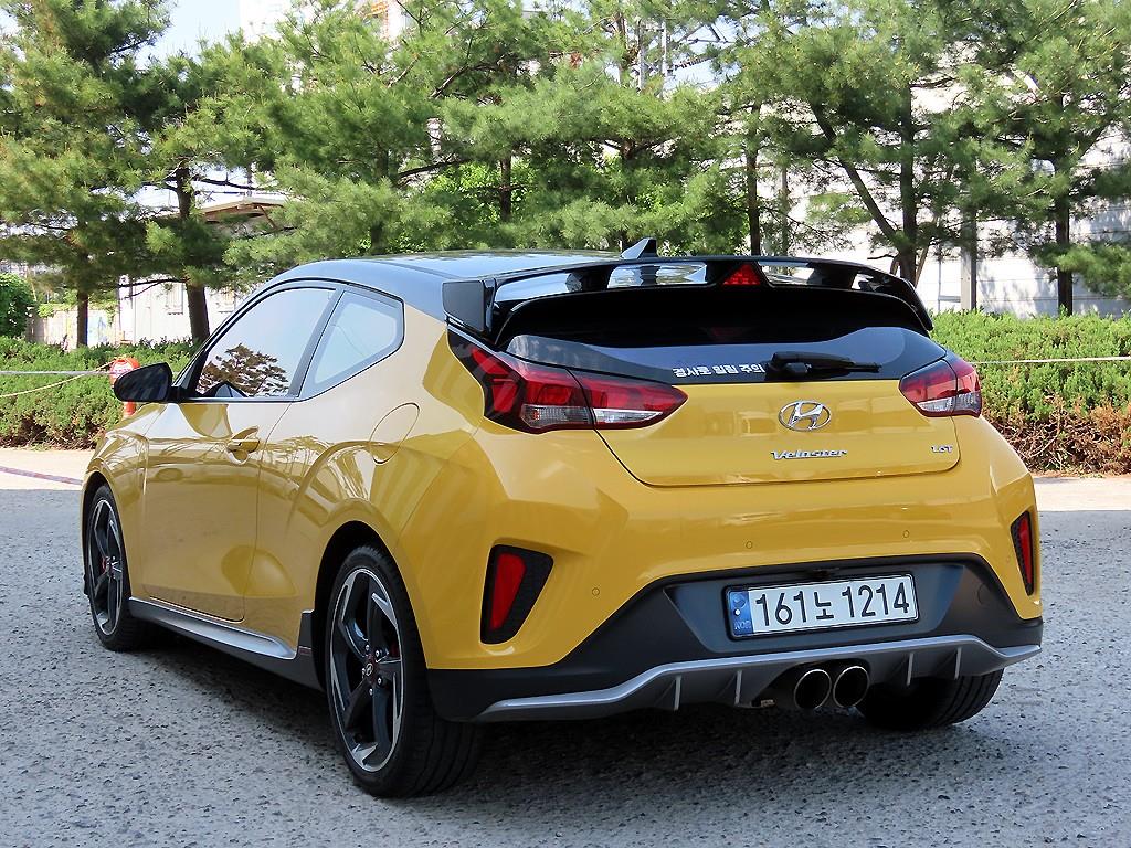 HYUNDAI Veloster - Vista 3