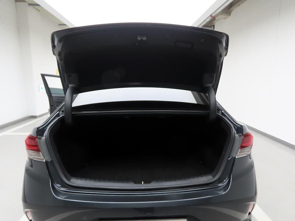 HYUNDAI Sonata - Vista 5
