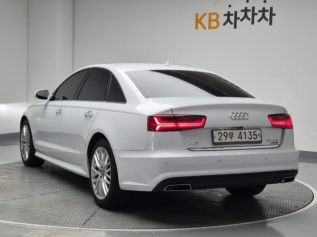 Audi A6 - Vista 4