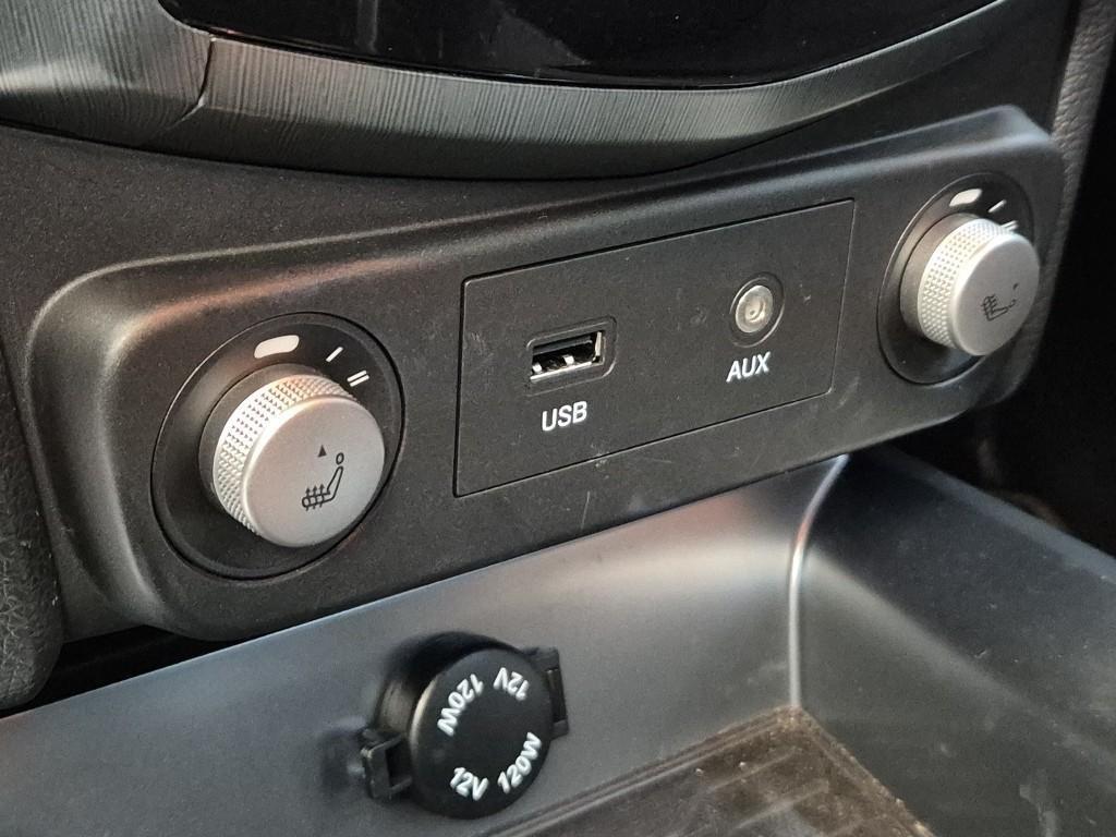 Ssangyong Tivoli 2019 Blanco - Importación desde Corea - HF Imports Iquique - Foto 15