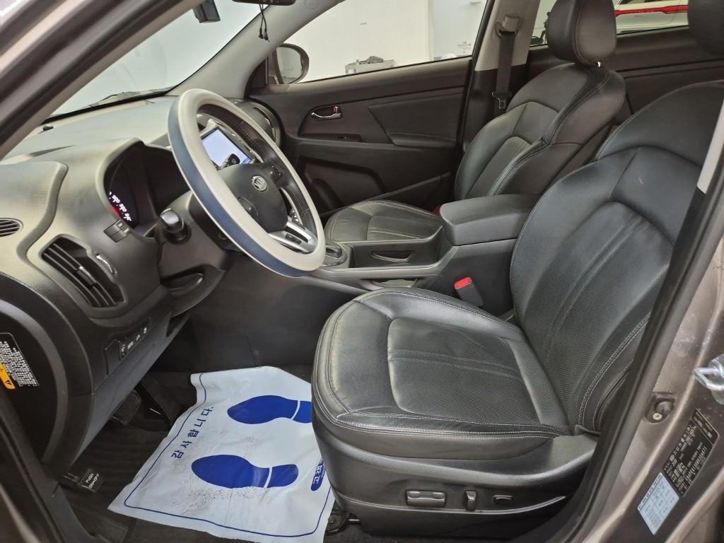 KIA Sportage - Vista 11