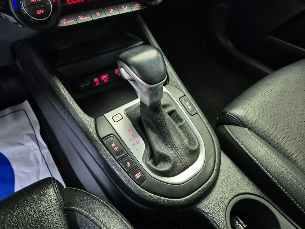 KIA K3 - Vista 8