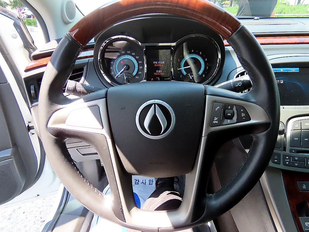 DAEWOO Alpheon - Vista 8