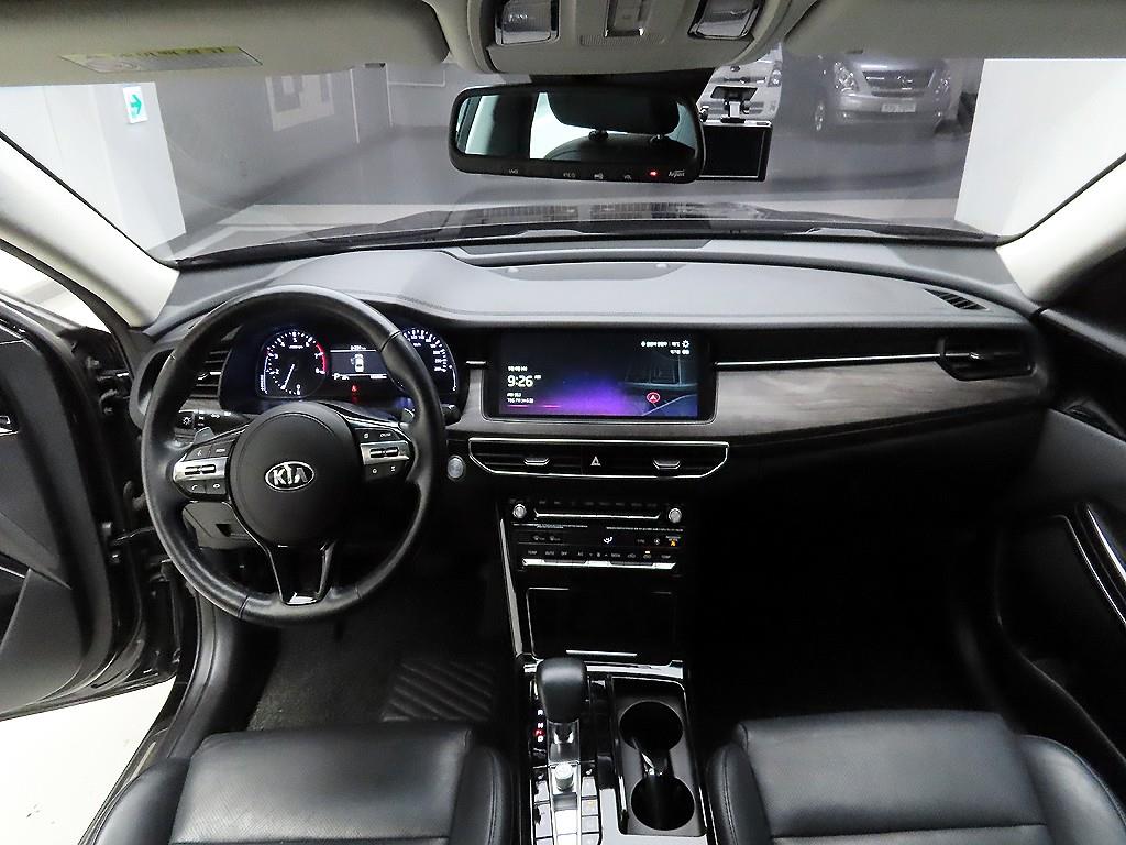 KIA K7 - Vista 8