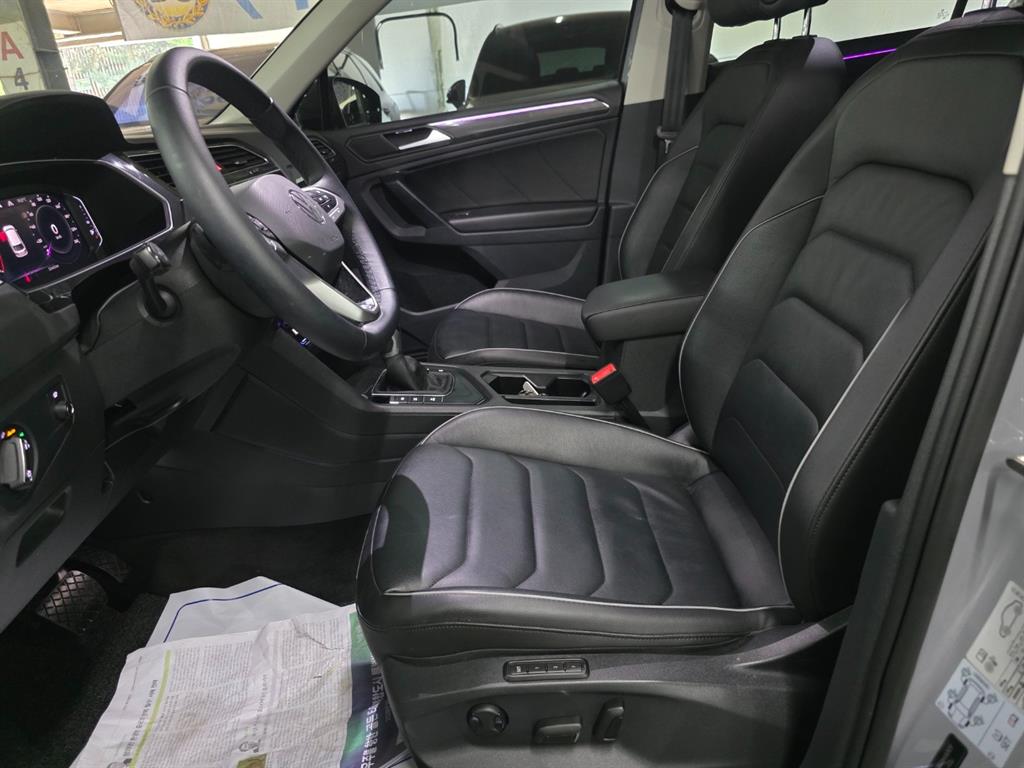 Volkswagen Tiguan - Vista 7