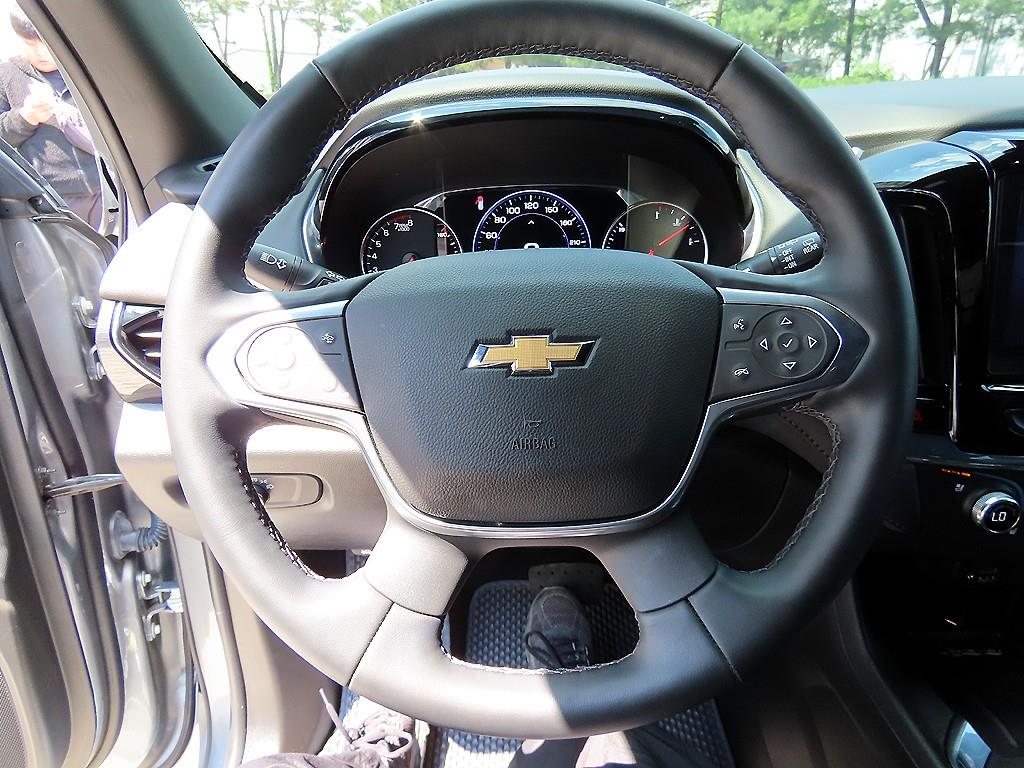 Chevrolet Travers - Vista 8