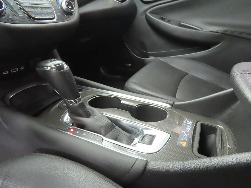Chevrolet Malibu - Vista 11