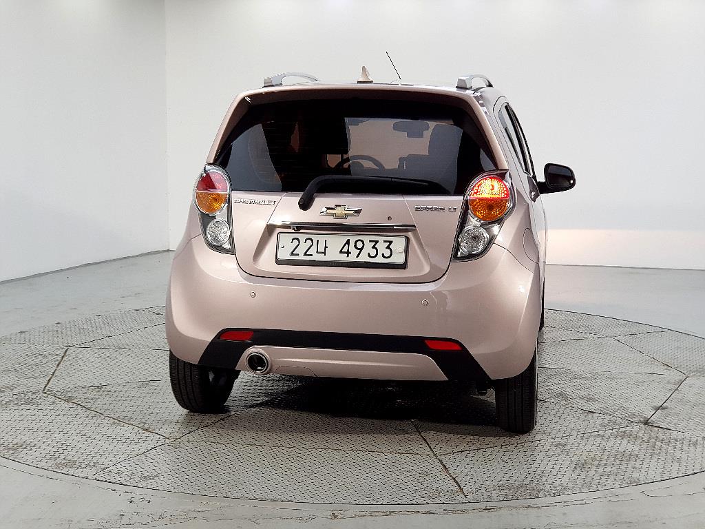 Chevrolet Spark - Vista 3