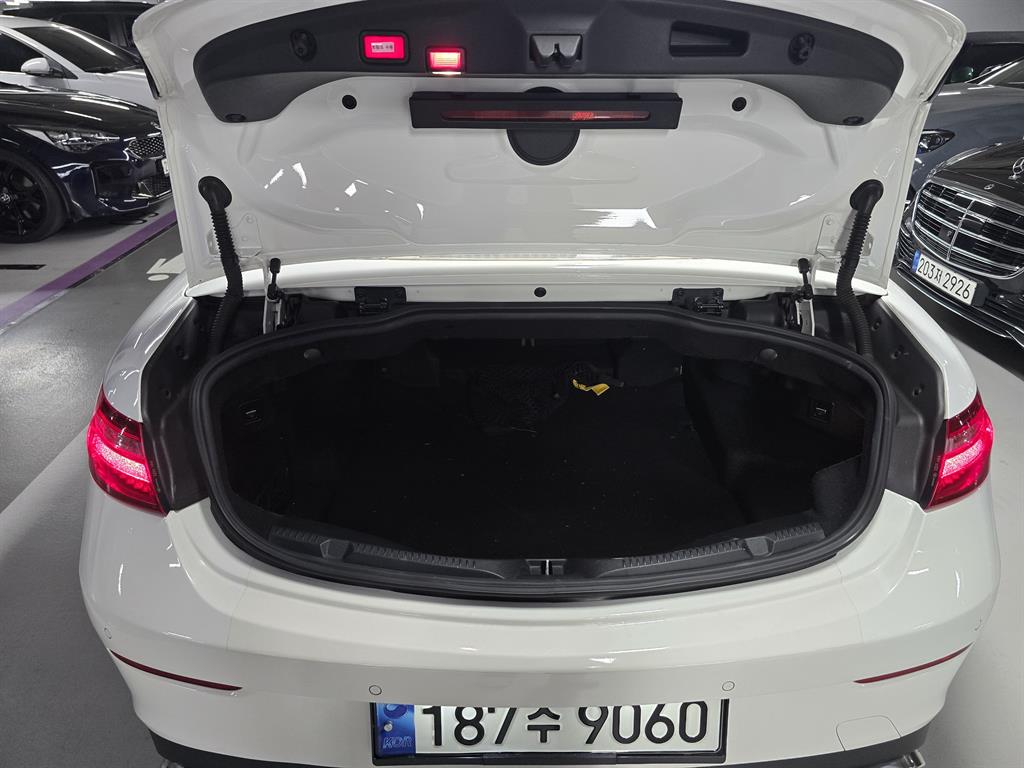 Mercedes Benz E class 2018 Blanco - Importación desde Corea - HF Imports Iquique - Foto 16