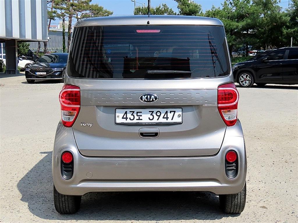 KIA Ray - Vista 4
