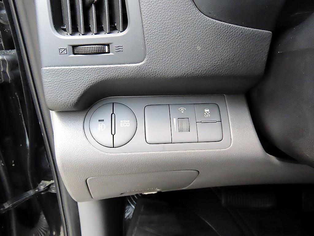 HYUNDAI Starex - Vista 12