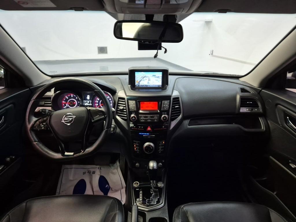 Ssangyong Tivoli - Vista 7