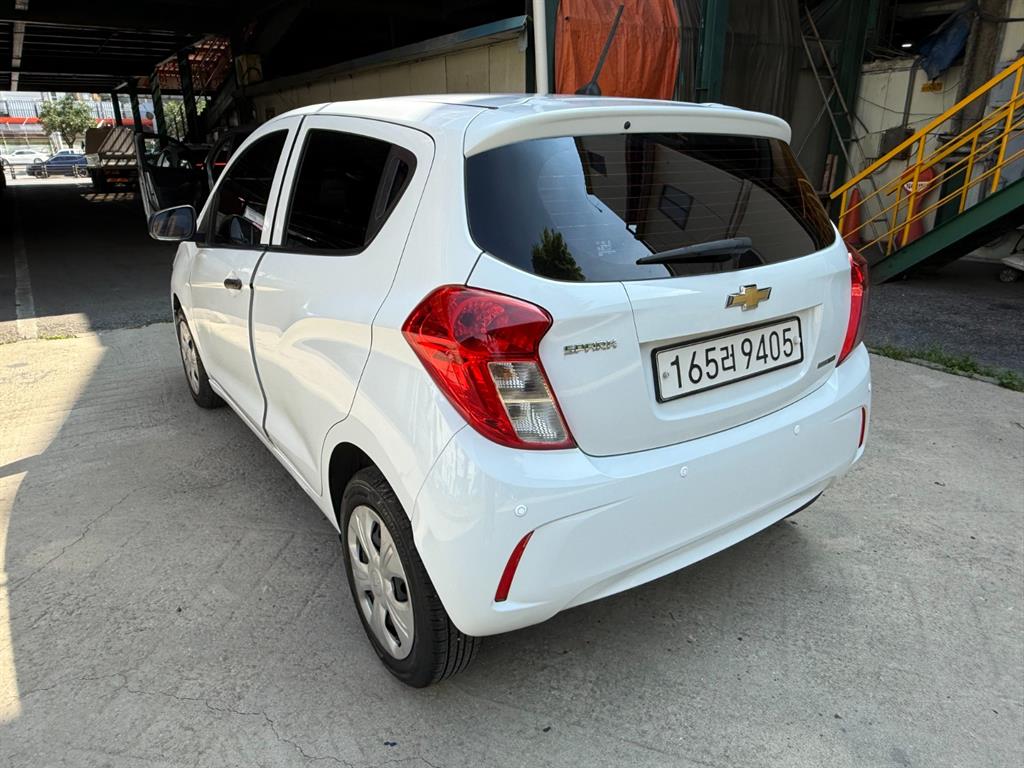 Chevrolet Spark - Vista 2