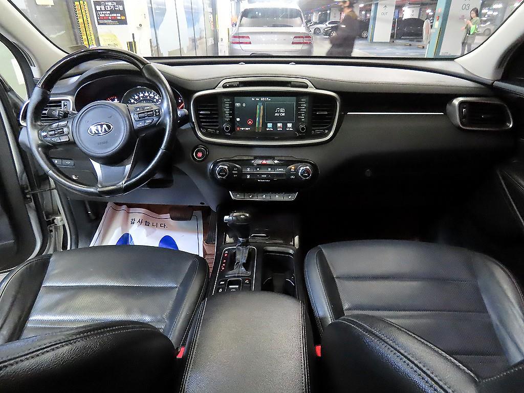 KIA Sorento - Vista 10