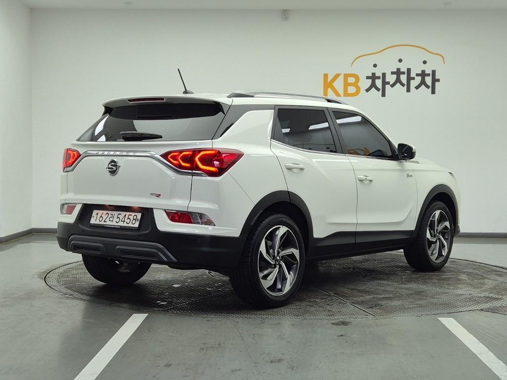 Ssangyong Korando - Vista 4