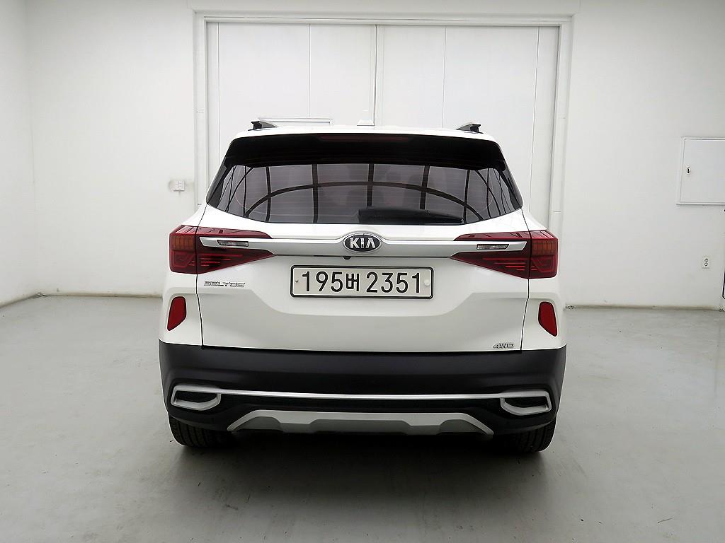 KIA Seltos - Vista 5