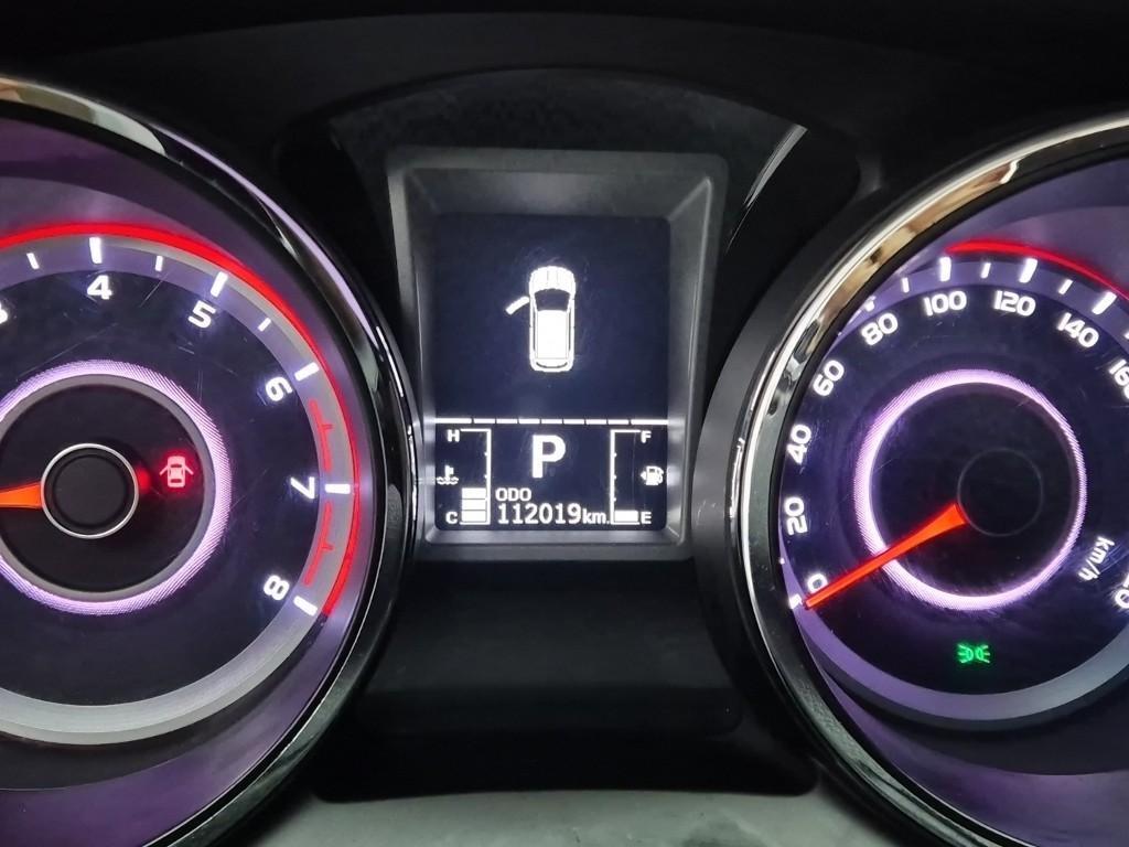 Ssangyong Tivoli - Vista 6
