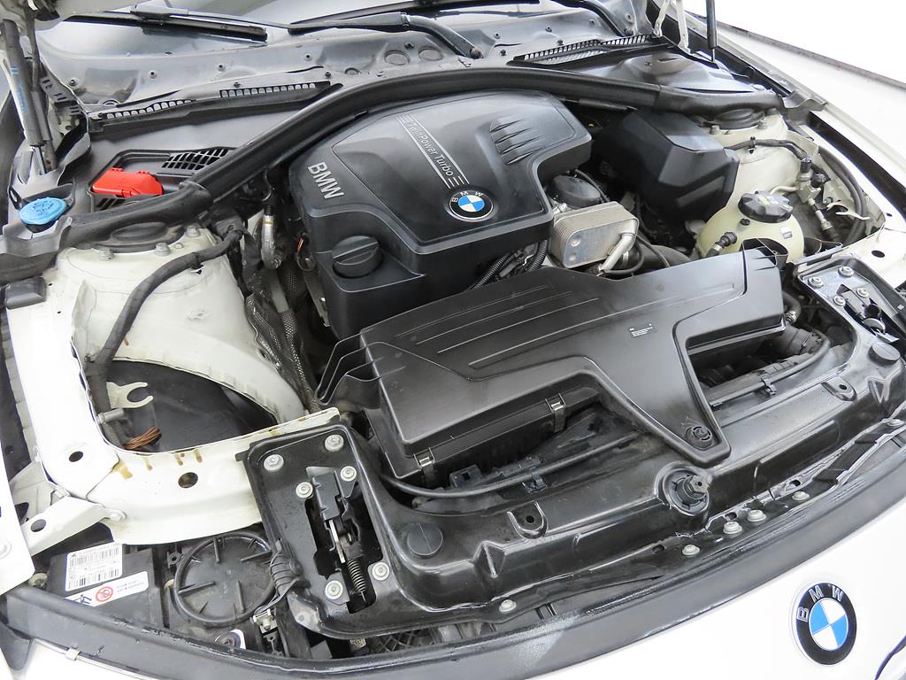 BMW 4 Series 2016 Blanco - Importación desde Corea - HF Imports Iquique - Foto 19