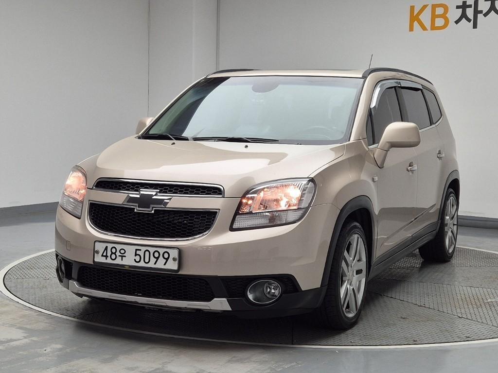 Chevrolet Orlando 2012 Gold color - Importación desde Corea - HF Imports Iquique - Foto 1