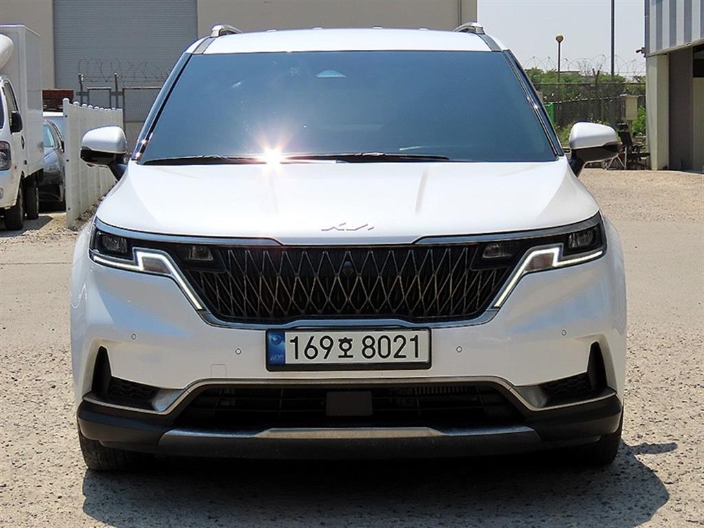 KIA Carnival 2022 the color of pearl - Importación desde Corea - HF Imports Iquique - Foto 1