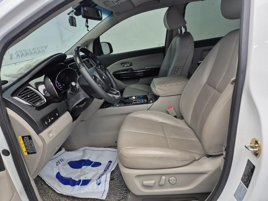 KIA Carnival 2019 Blanco - Importación desde Corea - HF Imports Iquique - Foto 14