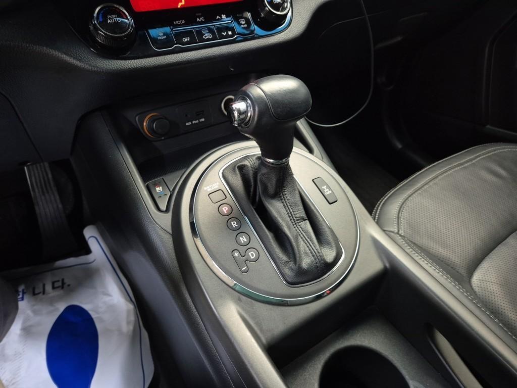 KIA Sportage - Vista 8
