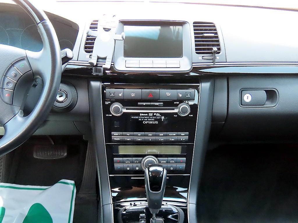 KIA Opirus - Vista 10