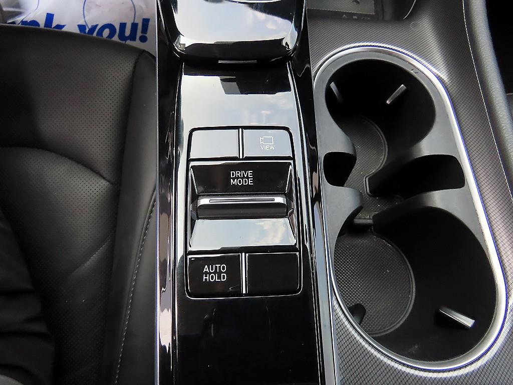 HYUNDAI Sonata - Vista 12