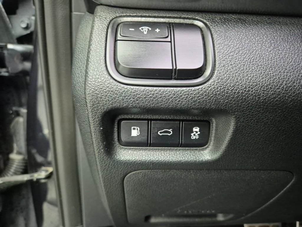 KIA K5 - Vista 9