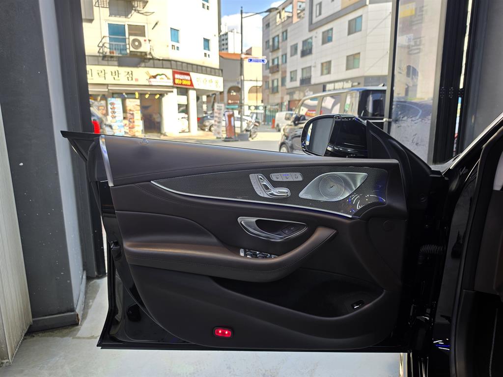 Mercedes Benz CLS Class 2019 Negro - Importación desde Corea - HF Imports Iquique - Foto 17