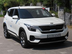 KIA Seltos - Vista 4