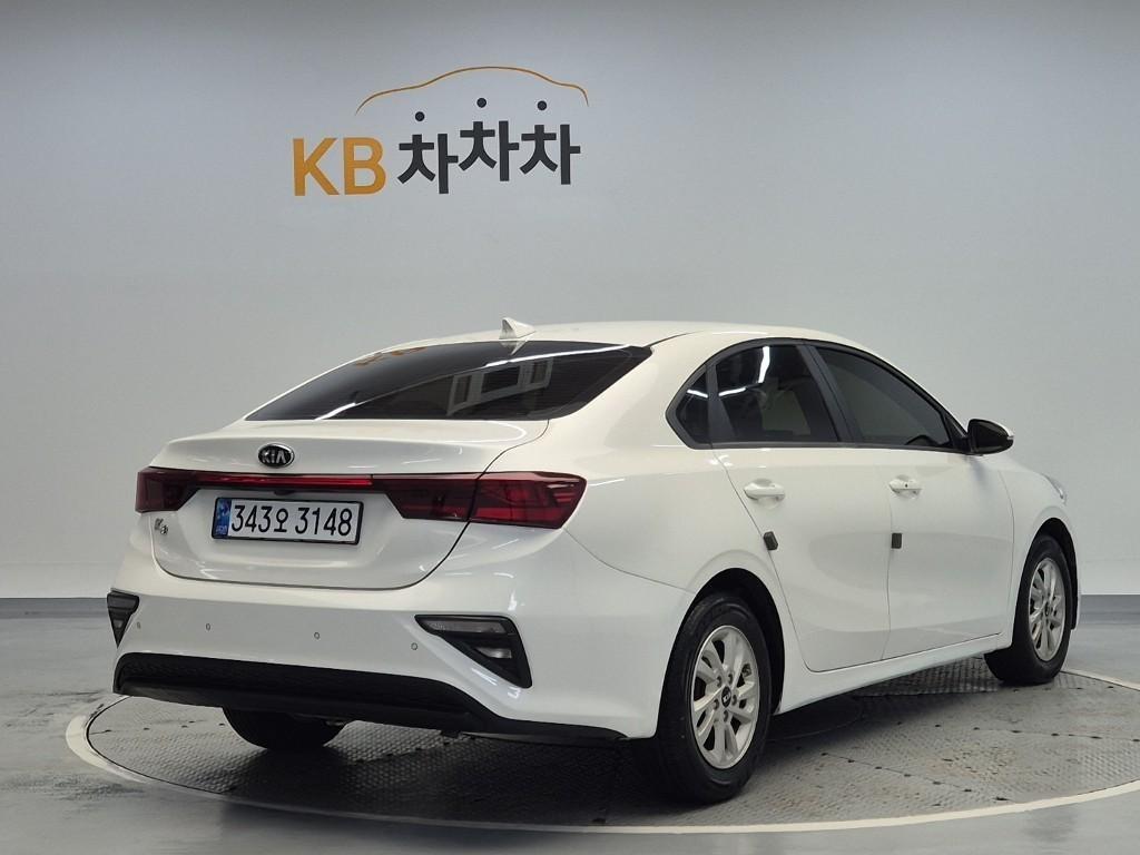 KIA K3 - Vista 3