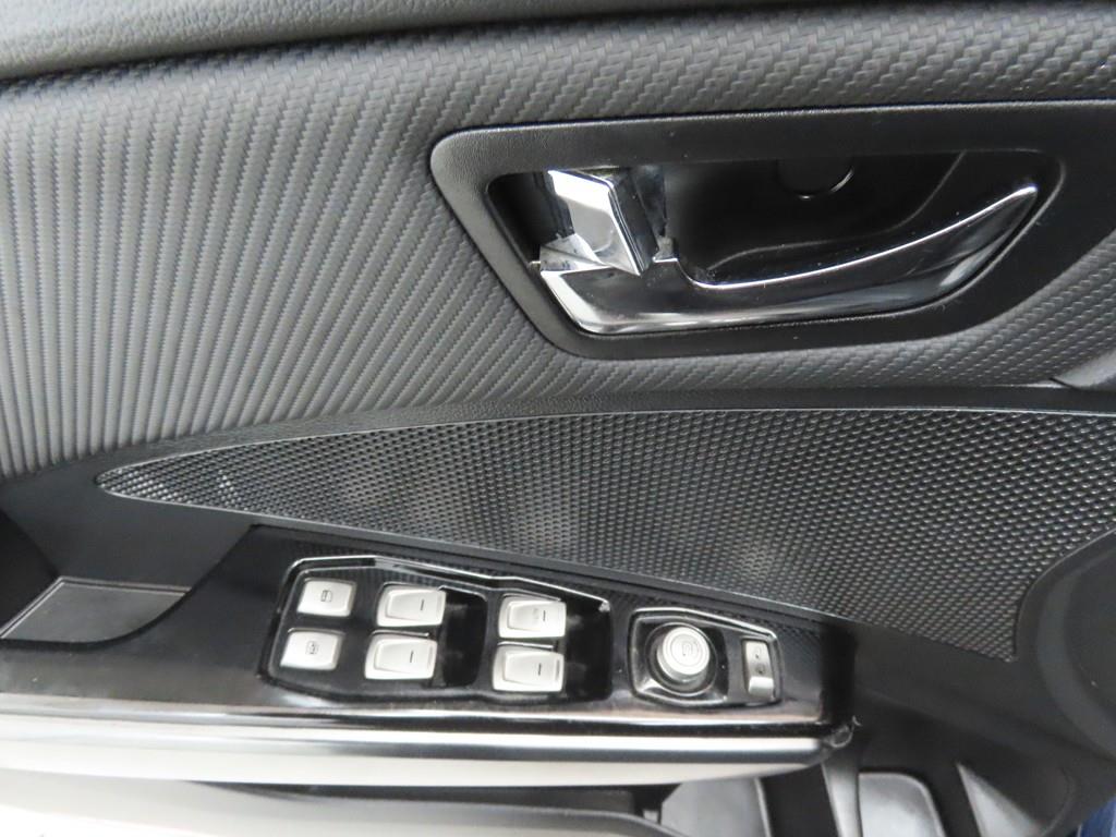 Ssangyong Tivoli - Vista 9