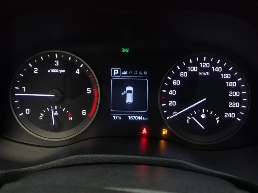 HYUNDAI Tucson - Vista 6