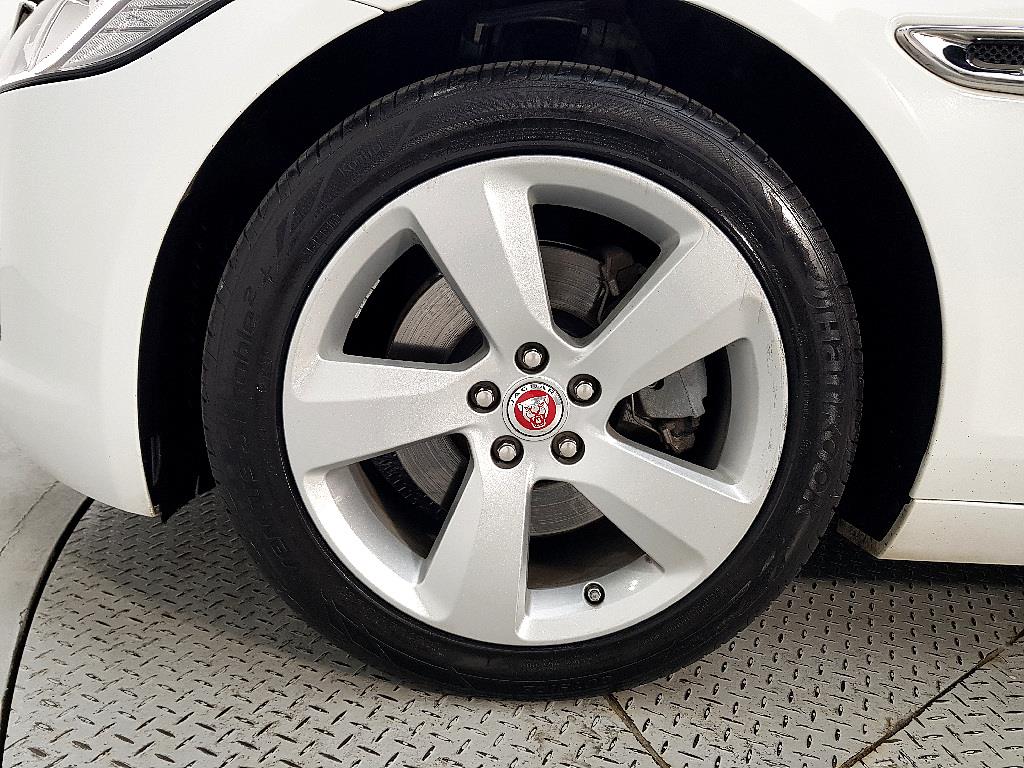 Jaguar XF 2018 Blanco - Importación desde Corea - HF Imports Iquique - Foto 20