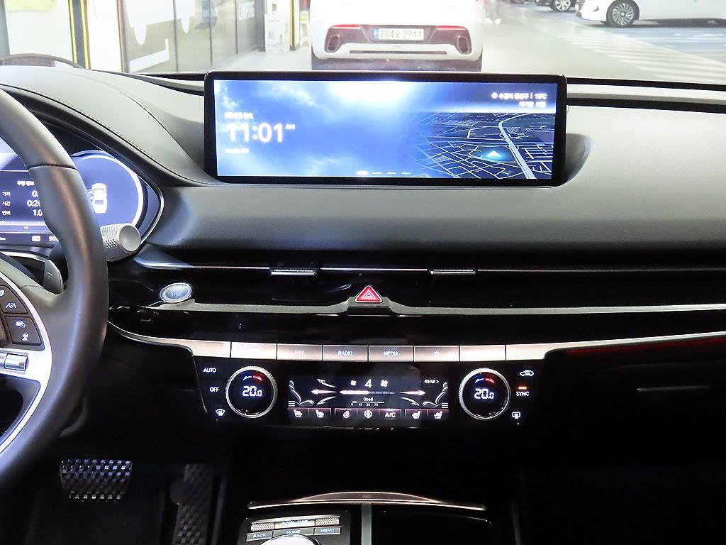Genesis G80 - Vista 11