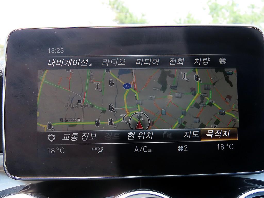 Mercedes Benz C Class 2018 Blanco - Importación desde Corea - HF Imports Iquique - Foto 14