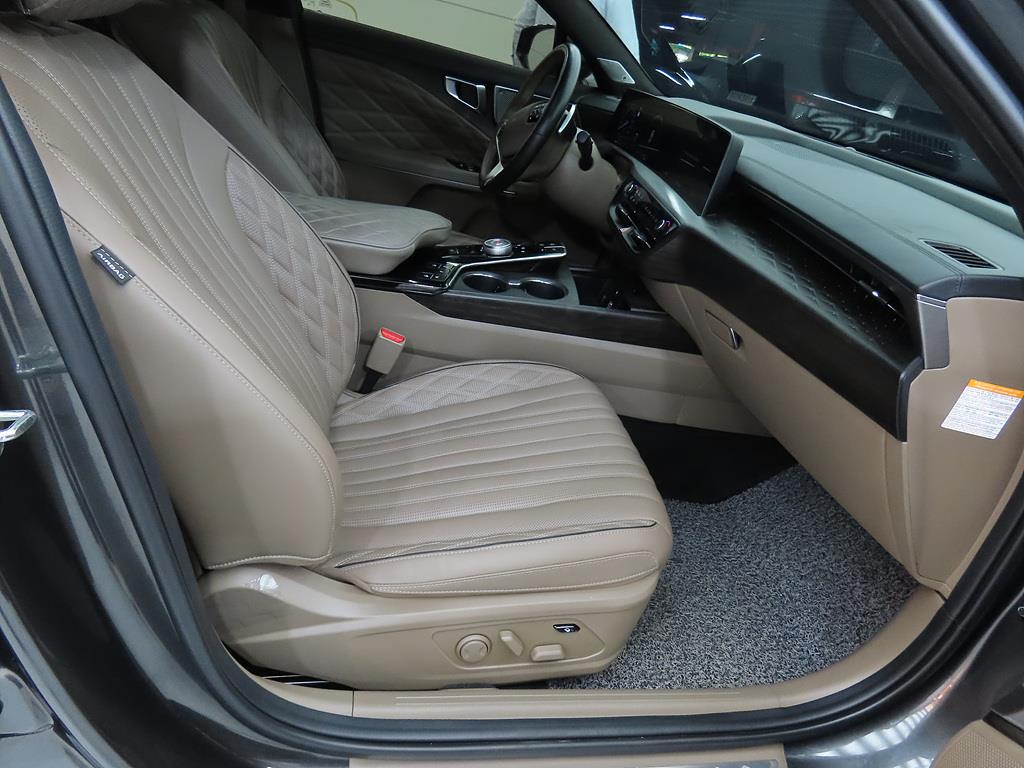 KIA K8 - Vista 6