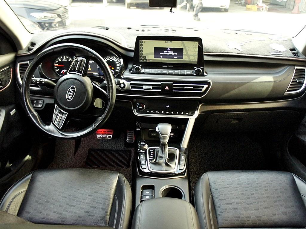 KIA Seltos 2020 Negro - Importación desde Corea - HF Imports Iquique - Foto 7