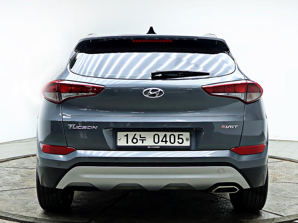 HYUNDAI Tucson - Vista 5