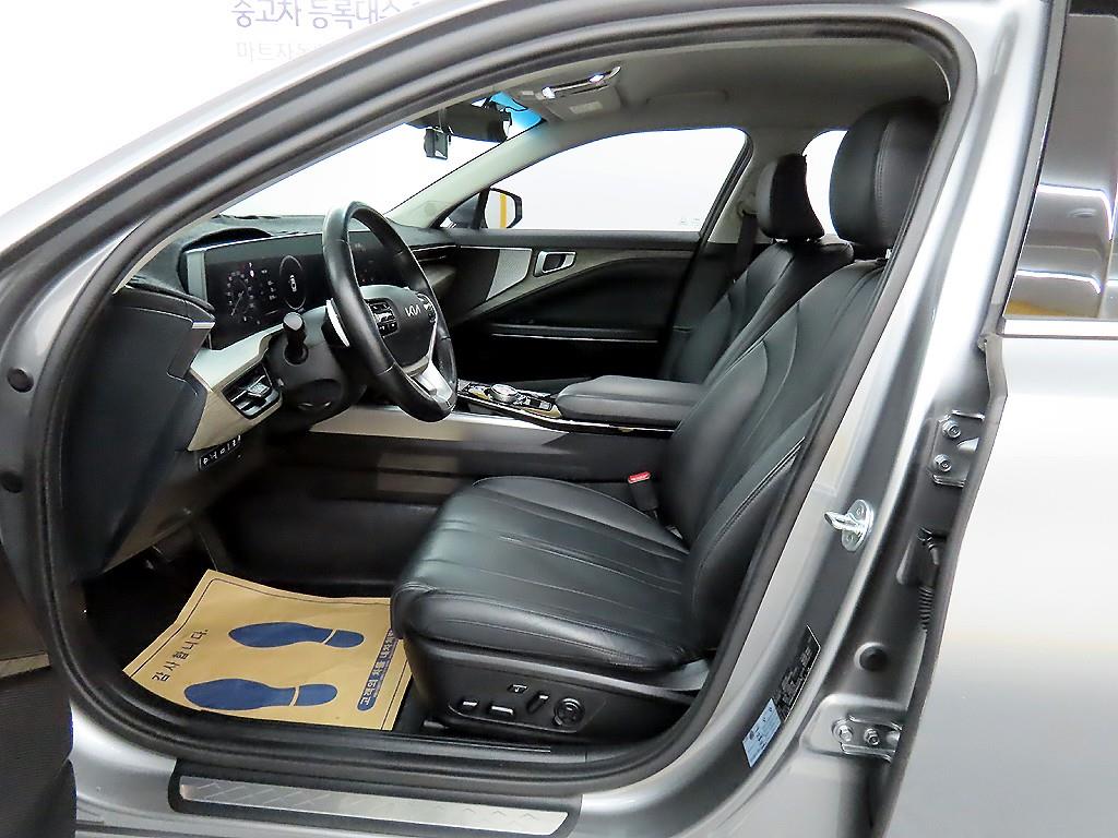 KIA K8 - Vista 5
