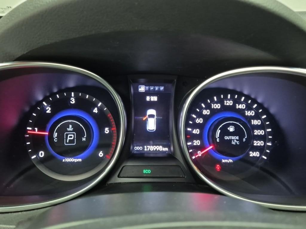 HYUNDAI Santa Fe - Vista 6